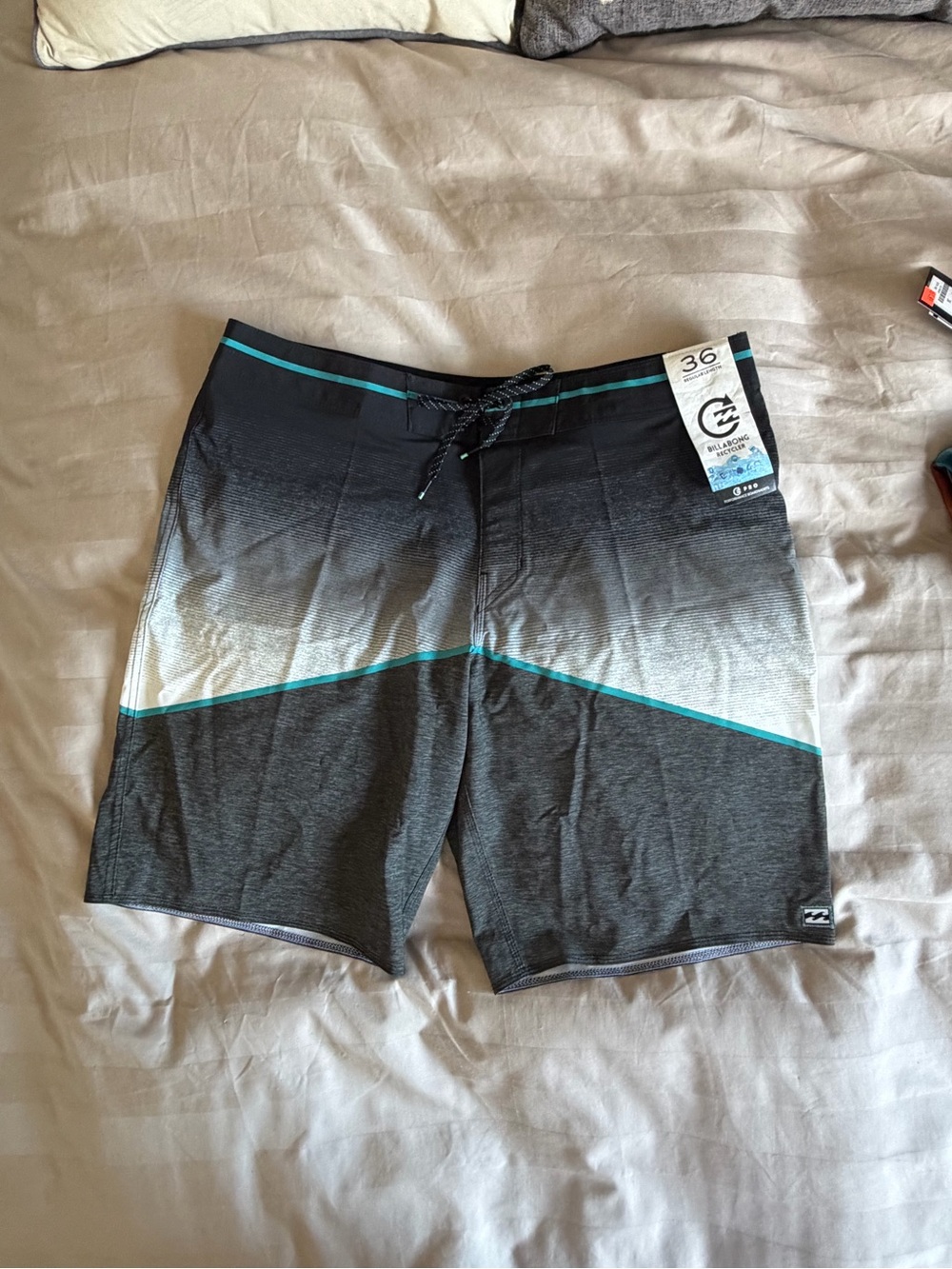 Billabong Men’s Black & Gray Gradient Board Shorts with Teal Stripe